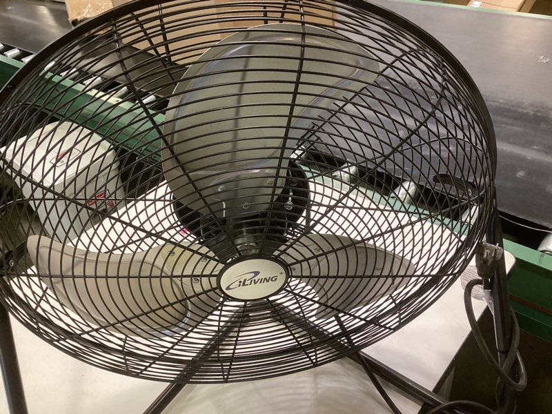 https://lotting-media.assets.bidfta.com/lotting_0cad7bad-3018-42c6-99e2-978b42f5000f