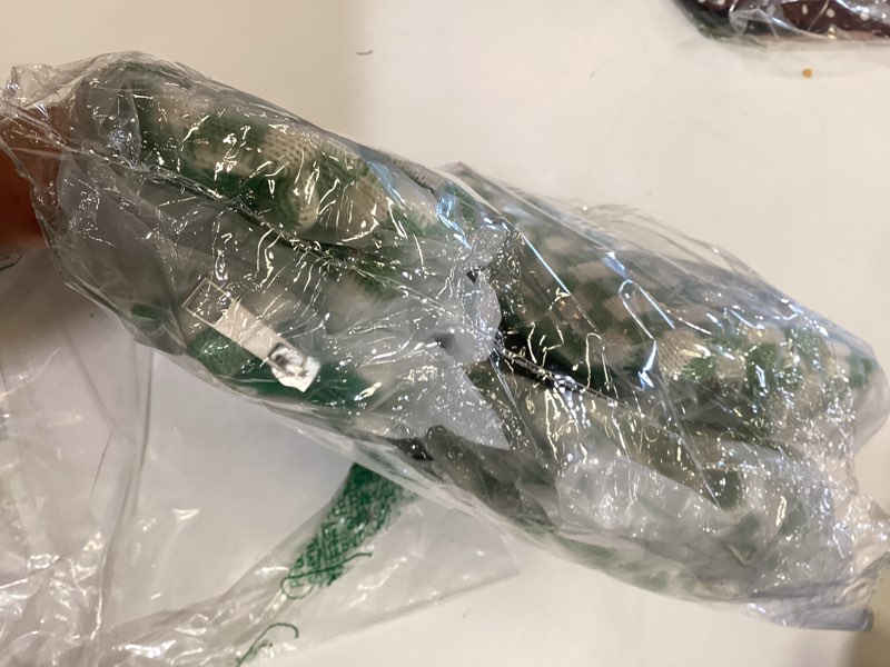 https://lotting-media.assets.bidfta.com/lotting_0cbee9df-929d-4f6b-bbc3-913768e3cce5