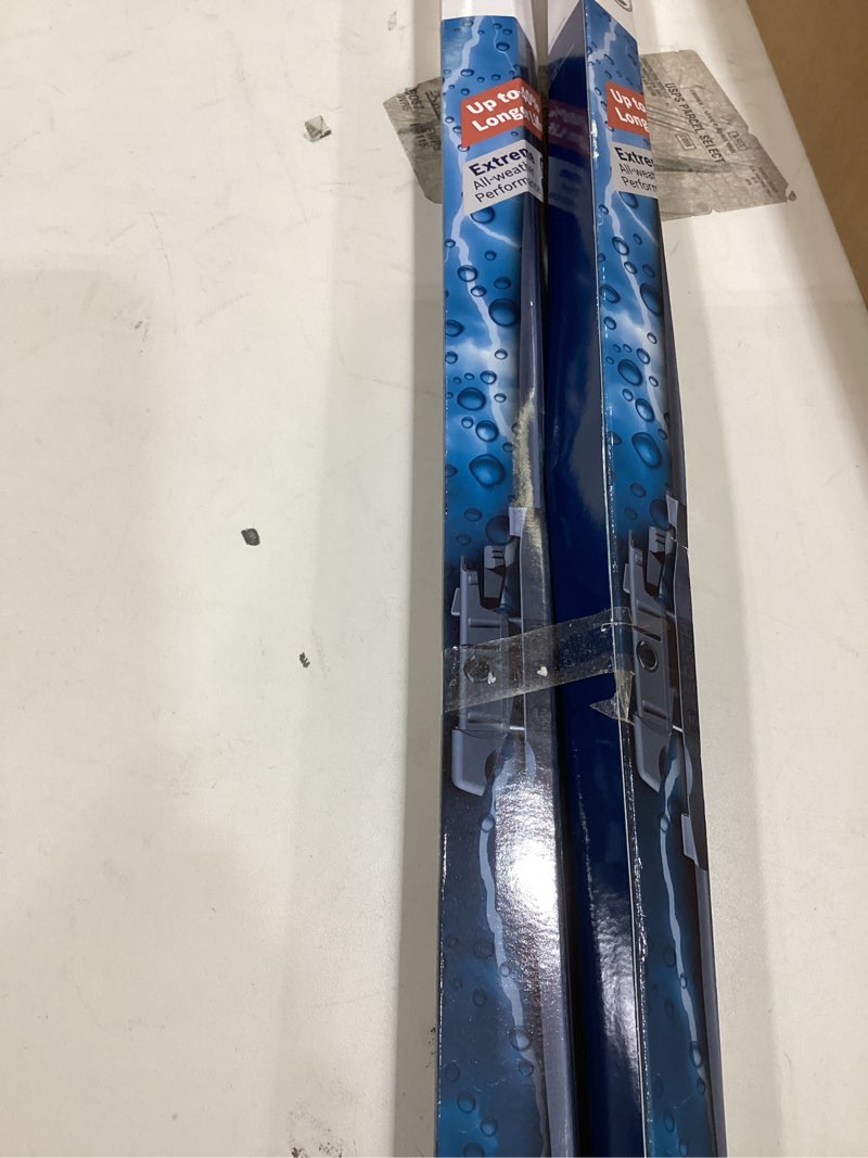 Condition photo showing As Is for BOSCH 28AOE28BOE ICON Beam Wiper Blades (Set of 2) - 28"/28" Front (28AOE & 28BOE) ICON Combo Pack (Front)
