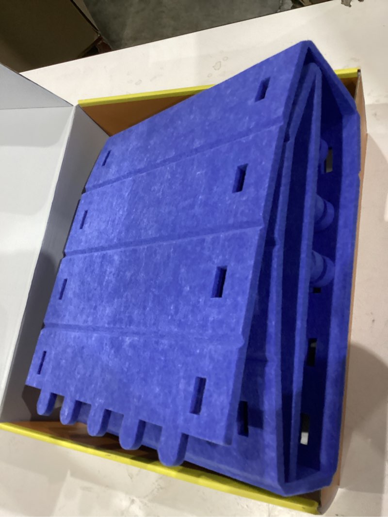 Condition photo showing Good Condition for Tess & Liza Felt Cat Cave – Cozy Hideaway for Cats & Kittens | Eco-Friendly Felt Cat House | Durable & Spacious Cat Bed for Large Cats | Stylish Indoor Pet Furniture by Snarky Pets™ Blue Blue Medium