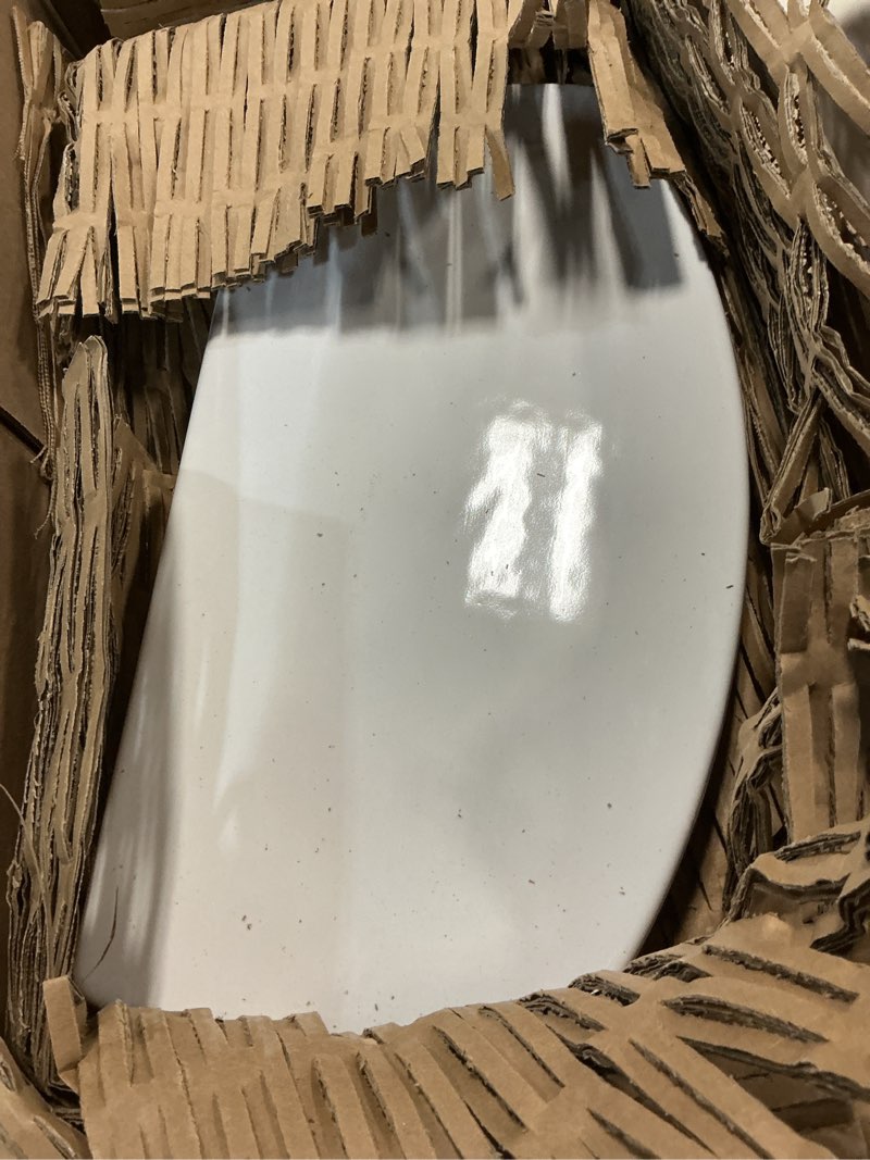 Condition photo showing Good Condition for american standard 735158-400.020 studio replacement toilet tank lid, white