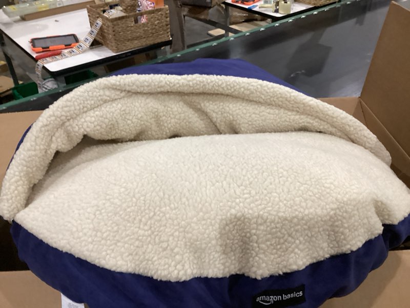 Condition photo showing Good Condition for similar )))))30 inches donut dog bed for medium dogs,calming round pet bed with removable & washable cover,plush faux fur & corduroy, fits up to 30 lbs pets(dark grey,medium) 30.0\"l x 30.0\"w x 8.0\"th dark grey - corduroy