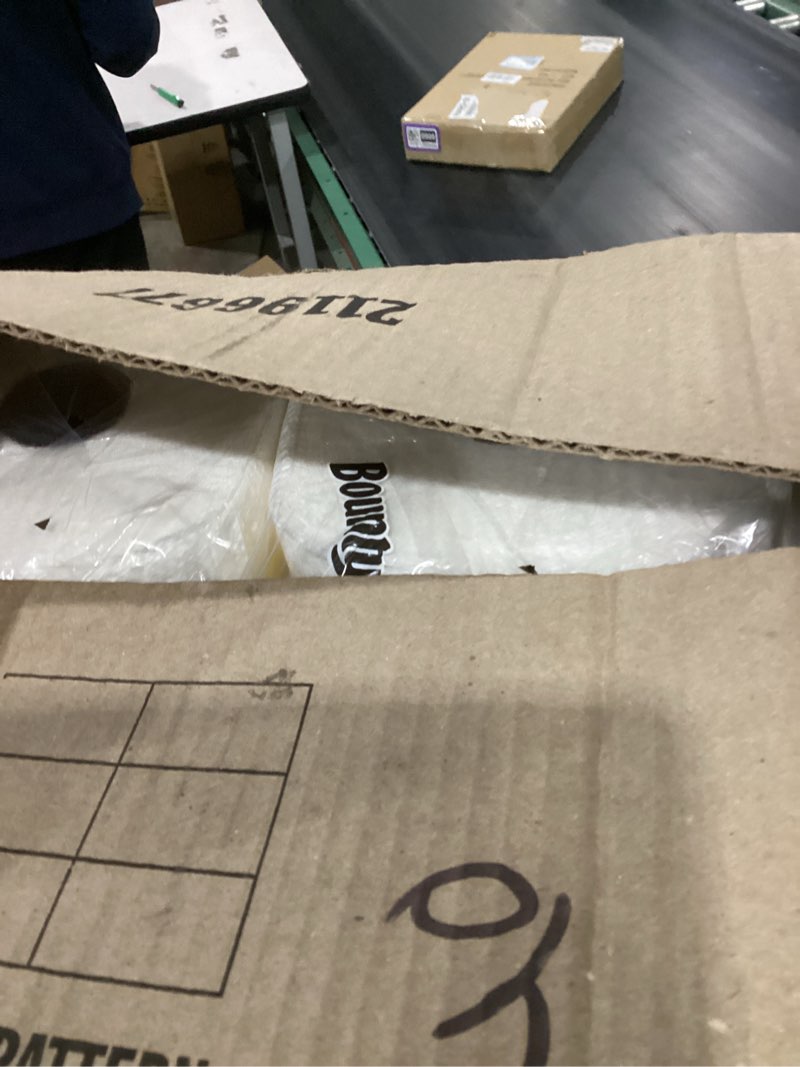 Condition photo showing New/Like New for Bounty Paper Towels Quick Size, White, 16 Family Rolls = 40 Regular Rolls 107 Count (Pack of 1) White