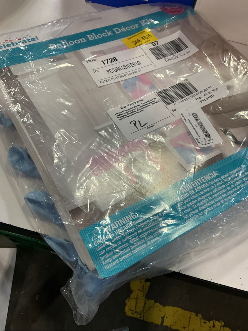 Condition photo showing Good Condition for pink and blue baby balloon block decor kit, 60 pieces, by way to celebrate