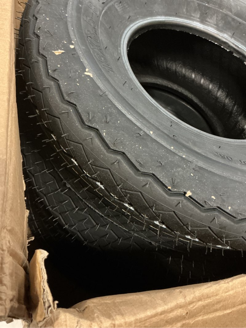 Condition photo showing Good Condition for (2-pack) 18x8.50-8 tires - 4ply durable tubeless tires for golf carts, traction, turf saver tread, and fit as replacement outdoor power equipment mower tires 18x8.50-8 tubeless(zigzag)
