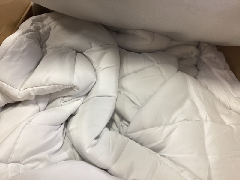 Condition photo showing As Is for easeland california king mattress pad pillow top mattress cover quilted fitted mattress protector long cotton top 8-21" deep pocket cooling mattress topper (72x84 inches, white) white california king