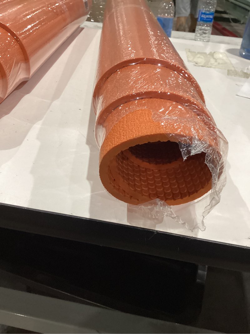Condition photo showing New/Like New for shanti diamond series yoga mat - diamond shape to expand your practise, ultragrip surface, high dencity cushioning for, yoga, pilates, stretching & home fitness. sunset glow orange