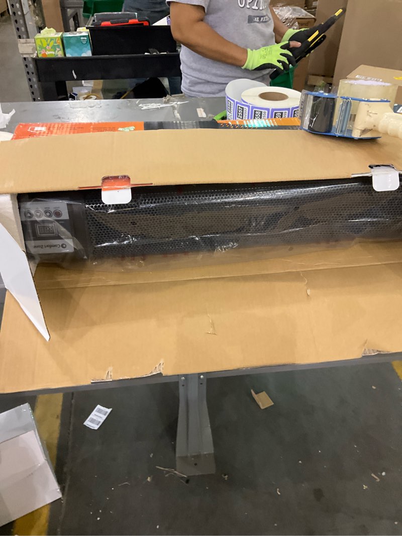 Condition photo showing Good Condition for Comfort Zone Baseboard Space Heater with Digital Thermostat, Electric, Dent-Proof End Panels, Overheat Protection, Tip-Over Switch, & Stay-Cool Body, Ideal for Home, Bedroom, & Office, 1,500W, CZ650B Black