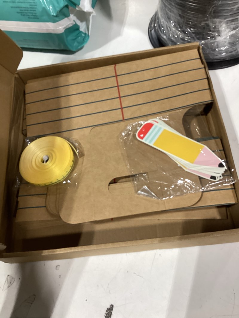 Condition photo showing Good Condition for 24 set teacher appreciation gifts 2 cup drink carrier with greeting card ribbon disposable cup holders with handle for party favors(stripe,brown) brown stripe