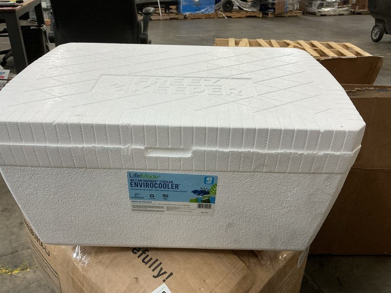 Condition photo showing Good Condition for lifoam 48 can huskee envirocooler foam 45 qt cooler, white