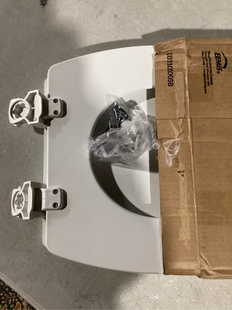 Condition photo showing Good Condition for Bemis 1500EC Durable Wood Toilet Seat with Easy Clean Hinges, Made in USA, Elongated, White 1 Seat Elongated