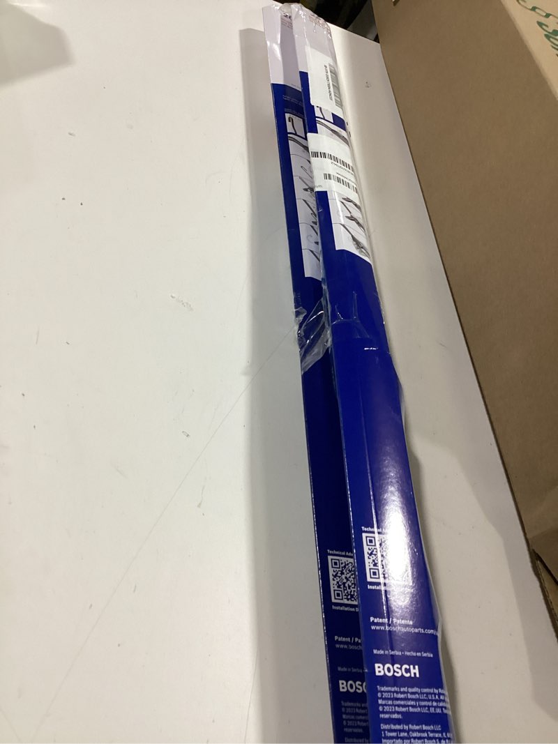 Condition photo showing Good Condition for BOSCH 26A20A ICON Beam Wiper Blades - Driver and Passenger Side - Set of 2 Blades (26A & 20A) Front (26A & 20A) ICON Combo Pack (Front)