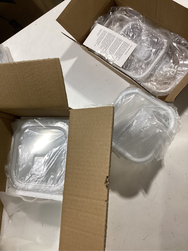 Condition photo showing Good Condition for glass soup containers with lids 32 oz, 4 cup borosilicate glass food storage containers, microwave & freezer safe jars, small square meal prep bowl for salad, fruit, lunch, ice cream, travel, 4 pack transparent4