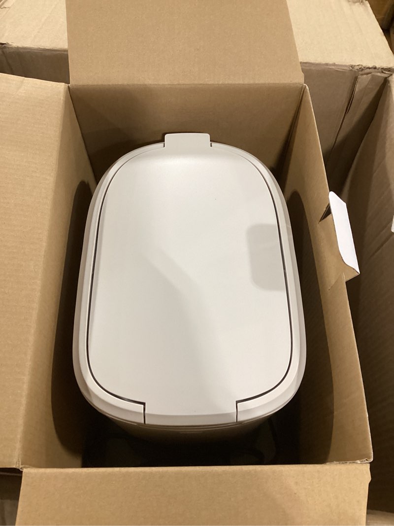 Condition photo showing Good Condition for BELLA 12 Cup Programmable Coffee Marker, Reusable Dishwasher Safe Accessories, Easy LCD diaply, Auto Shutoff, 900 watt, Oatmilk