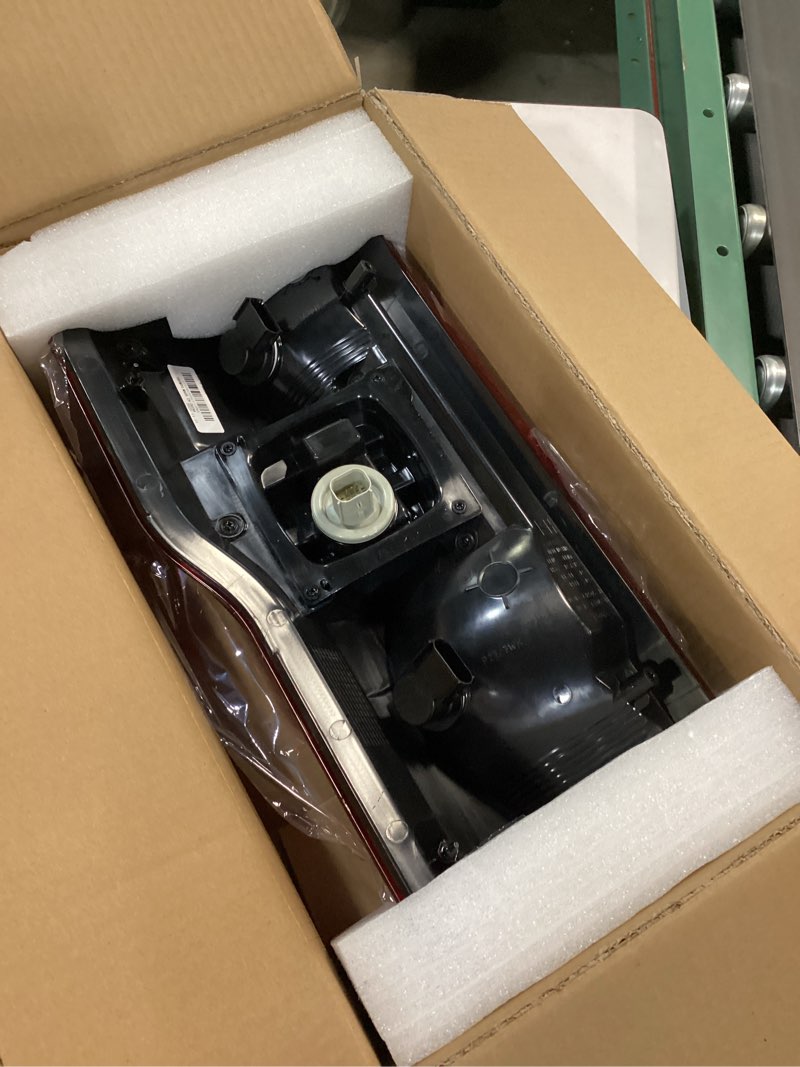 Condition photo showing New/Like New for Tail Lights Compatible with 2023 2024 2025 Ford F250 F350 Super Duty Halogen Type w/Blind Spot (Module NOT Included) Replace PC3Z13404B FO2801294 (Right Passenger Side) Right Passenger Side w/Blind Spot