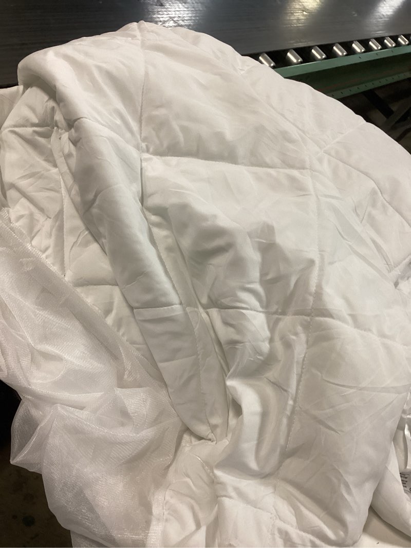 Condition photo showing As Is for Bedsure Heated Mattress Pad Queen - Bed Warmer with Memory & Preheat Functions, 12-Hour Auto Off & 10 Heat Settings, Dual Controllers, Fast Heating, Brushed Electric Mattress Pad Queen, 60"x80" Queen Diamond Quilted