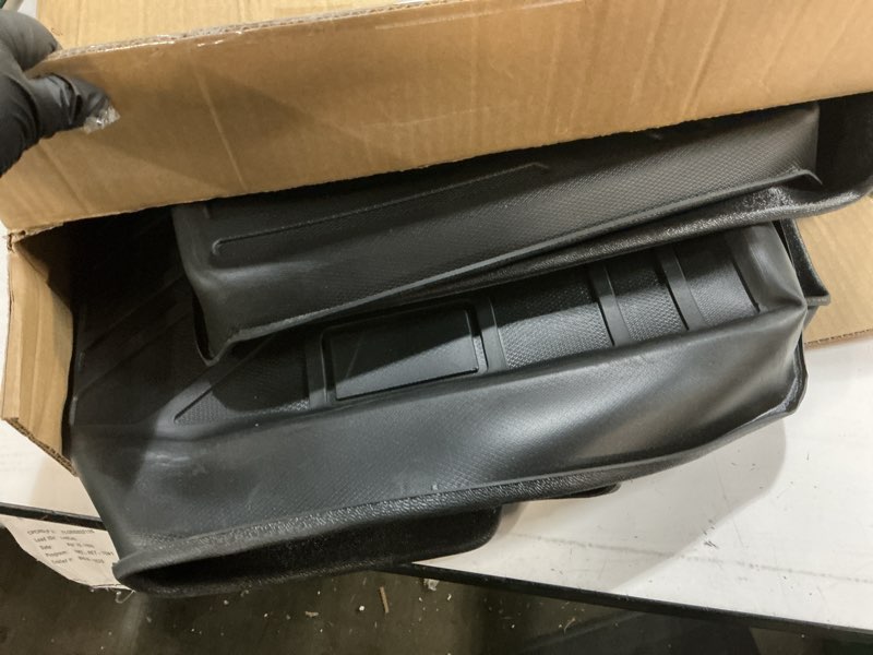 Condition photo showing Good Condition for aiqiying floor mats compatible with ford escape 2020-2025 models?all weather carpet liners waterproof durable custom-fit front rear rows full set protection tpe accessories 2?for ford escape i 2020-2026 i floor mat