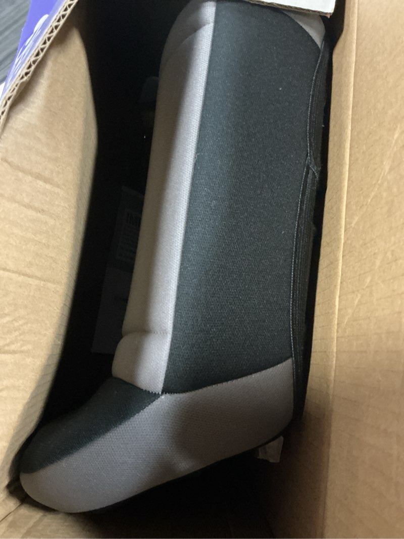 Condition photo showing Good Condition for cosco topside backless booster car seat, lightweight booster seats for cars 40-100 lbs, backless booster seat for car, leo