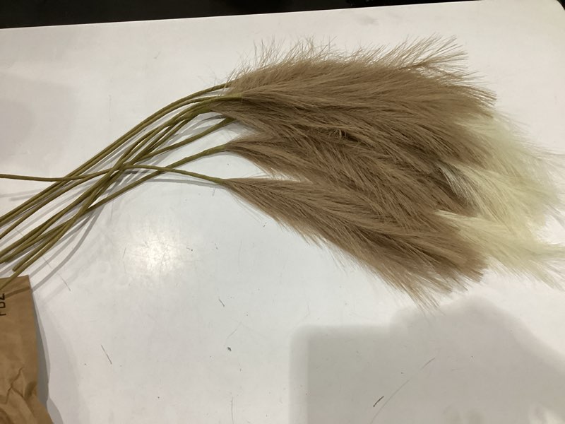 Condition photo showing Good Condition for 9 pcs 45" pampas grass decor long stem artificial flower floor vase tall faux floral brown pompas large fake plants dried bouquet arrangement vase filler for boho home wedding decoration 9 pcs 45" brown style