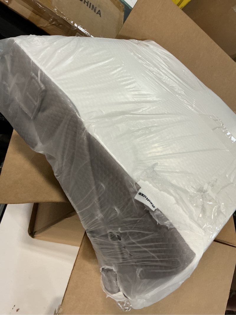 Condition photo showing Good Condition for bedluxe wedge pillow headboard, 3pcs orthopedic bed wedge pillows set for after surgery, adjustable pillow wedge for acid reflux&back pain relief, sleeping, back pillow for bed sitting up, white/grey