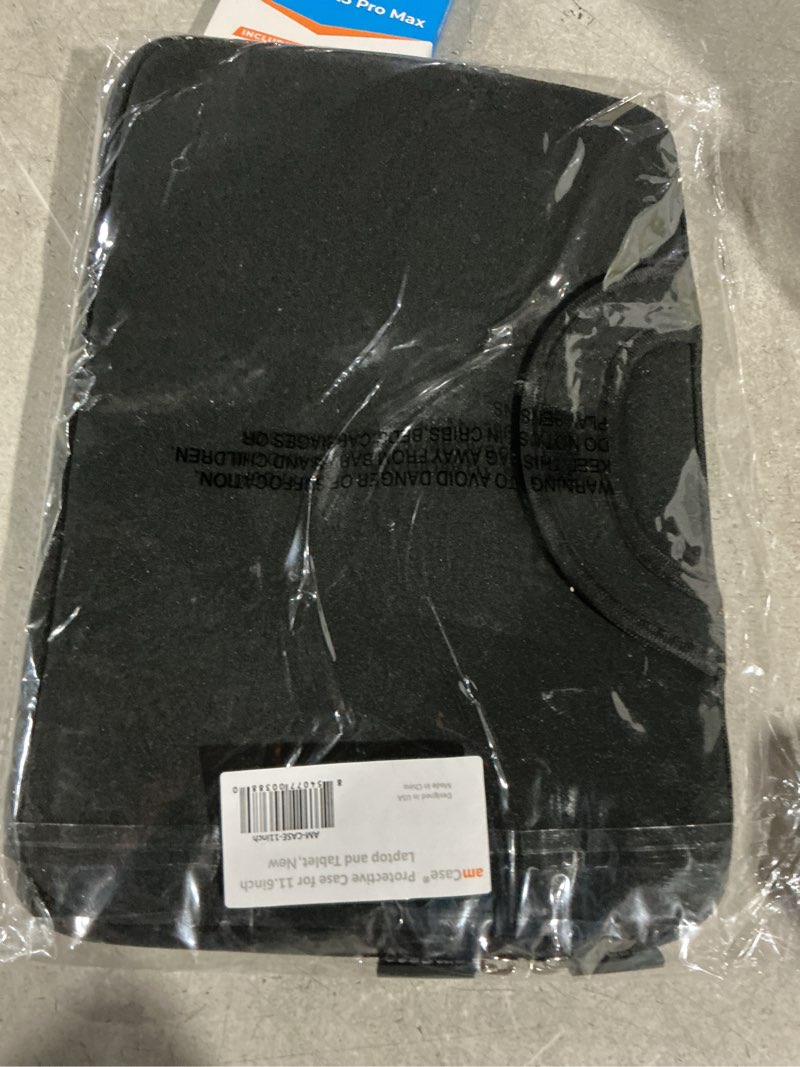 Condition photo showing Good Condition for amcase chromebook case-11.6 to 12 inch neoprene travel sleeve with handle-black 11.6 to 12 inch black