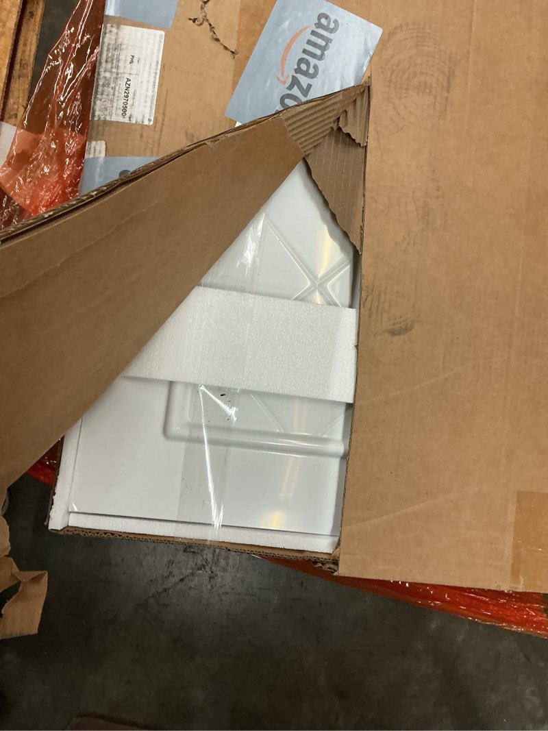 Condition photo showing Good Condition for DreamLine 36 in. D x 36 in. W x 76 3/4 in. H Center Drain Acrylic Shower Base and QWALL-5 Backwall Kit In White, DL-6194C-01 White 36" W x 36" D Walls #5 + Center Drain Base