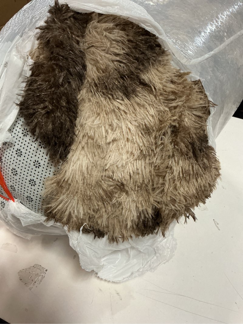 Condition photo showing Good Condition for Hutha 5x8 Large Area Rugs for Living Room, Super Soft Fluffy Modern Bedroom Rug, Tie-Dyed Brown Indoor Shag Fuzzy Carpets for Girls Kids Nursery Room Home Decor 5' x 8' (Rectangular) Brown