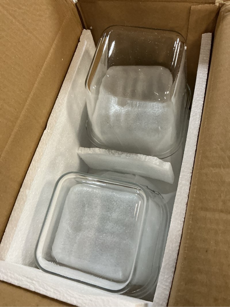 Condition photo showing New/Like New for glass soup containers with lids 32 oz, 4 cup borosilicate glass food storage containers, microwave & freezer safe jars, small square meal prep bowl for salad, fruit, lunch, ice cream, travel, 4 pack transparent4