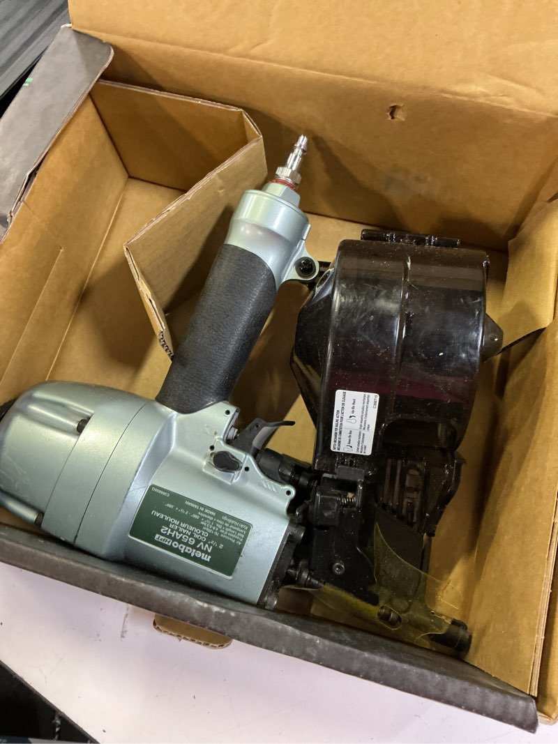 Condition photo showing As Is for metabo hpt siding nailer