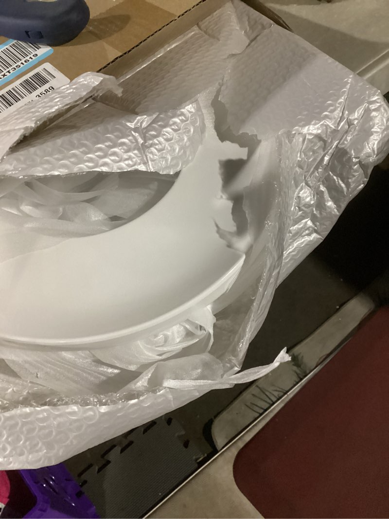 Condition photo showing Good Condition for SS114 Elongated Toilet Seat Compatible with TOTO SS113/SS154/SS224/SS204, Soft Close Elongated Toilet Seat, Traditional Toilet Seat Replacement with Toilet Bolts and Nut - Cotton White