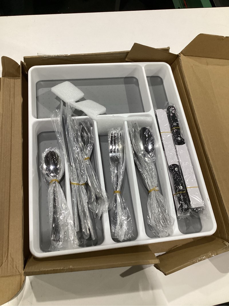 Condition photo showing Good Condition for 49 Pieces Silverware Sets With Organizer And Steak Knives,Stainless Steel Flatware Sets Service For 8 Person For Home Kitchen,Tableware Cutlery Sets,Includes Knife Spoon and Forks Sets