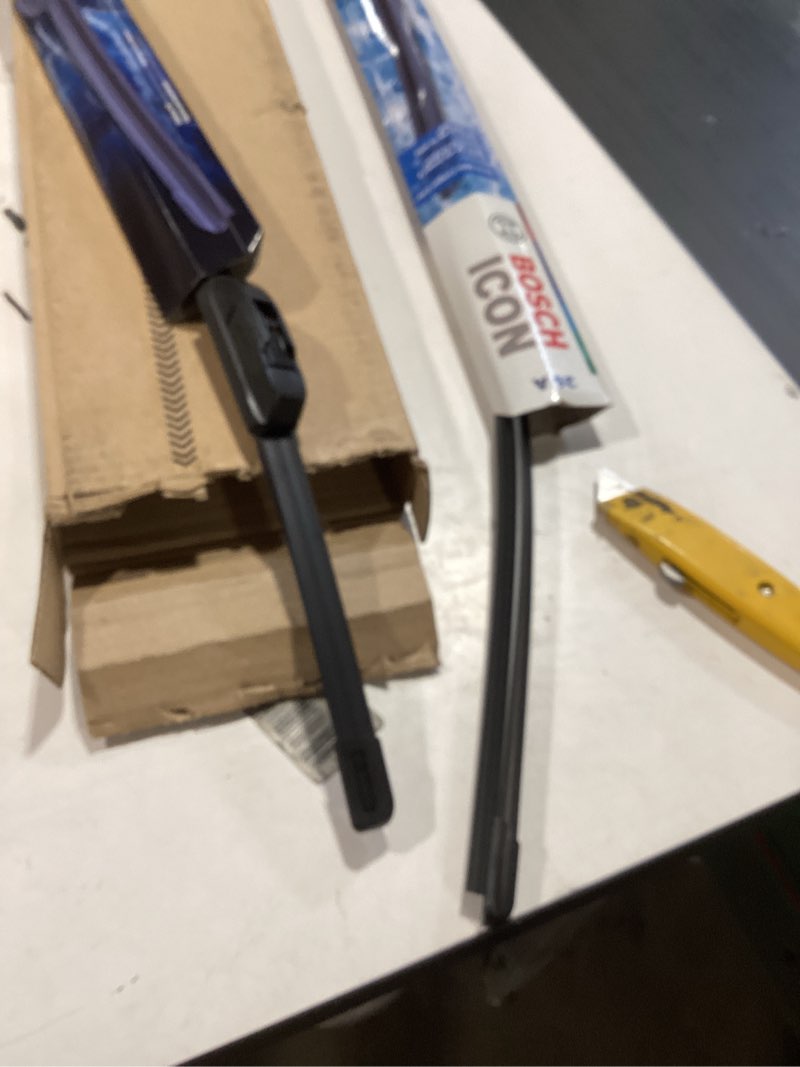 Condition photo showing Good Condition for bosch 26a16a icon beam wiper blades - driver and passenger side - set of 2 blades (26a & 16a)