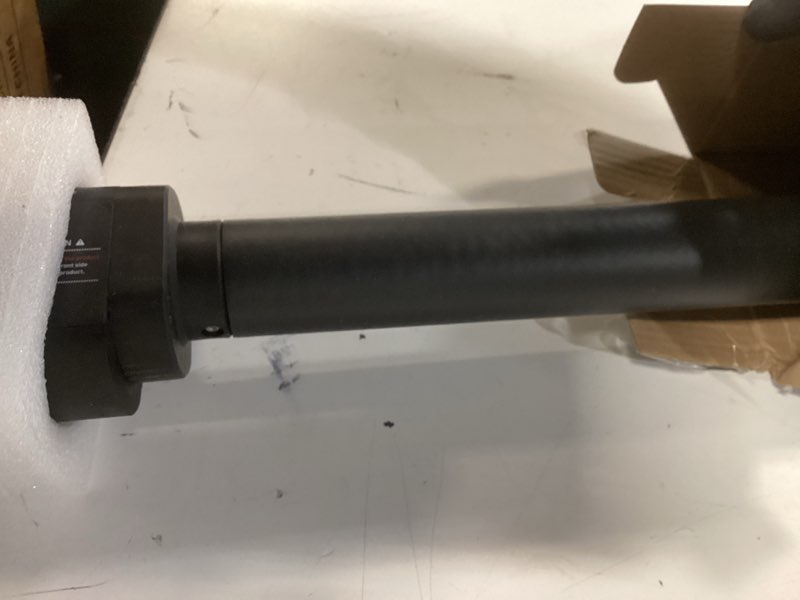 Condition photo showing New/Like New for doorway pull up bar, patented flat structure with uninterrupted full-length grip, extra wide 26.8–32.7", 573 lbs capacity, adjustable 31.8–36.6" doorways, tool-free installation