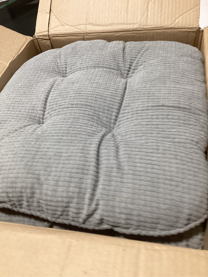 Condition photo showing Good Condition for Indoor Dining Chair Cushions Set of 6 Kitchen Chair Pads with Ties Tufted Seat Cushion with Anti-Slip Backing 17"X16"X3" Light Grey 6 Light Grey
