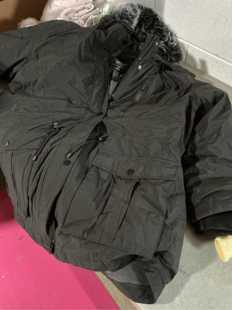 Condition photo showing Good Condition for wantdo women's winter thicken puffer coat warm fleece lined parka jacket with hood xxx-large black