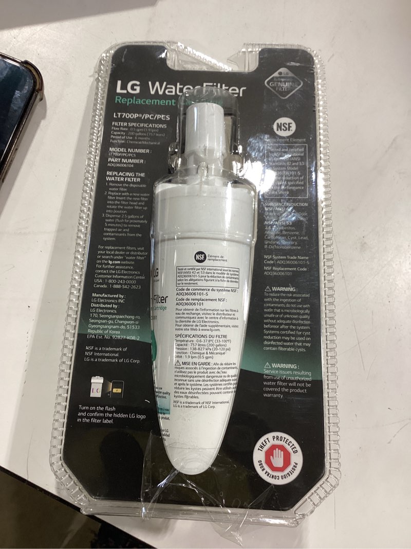 Condition photo showing Good Condition for water filter for select lg refrigerators - white