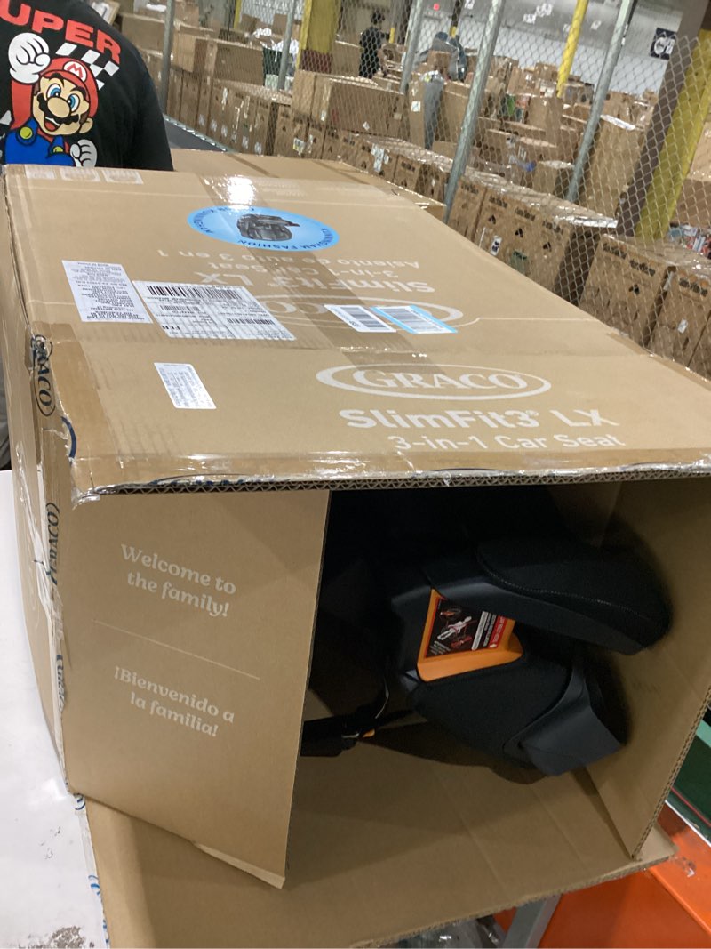 Condition photo showing Good Condition for graco slimfit3 lx ccs