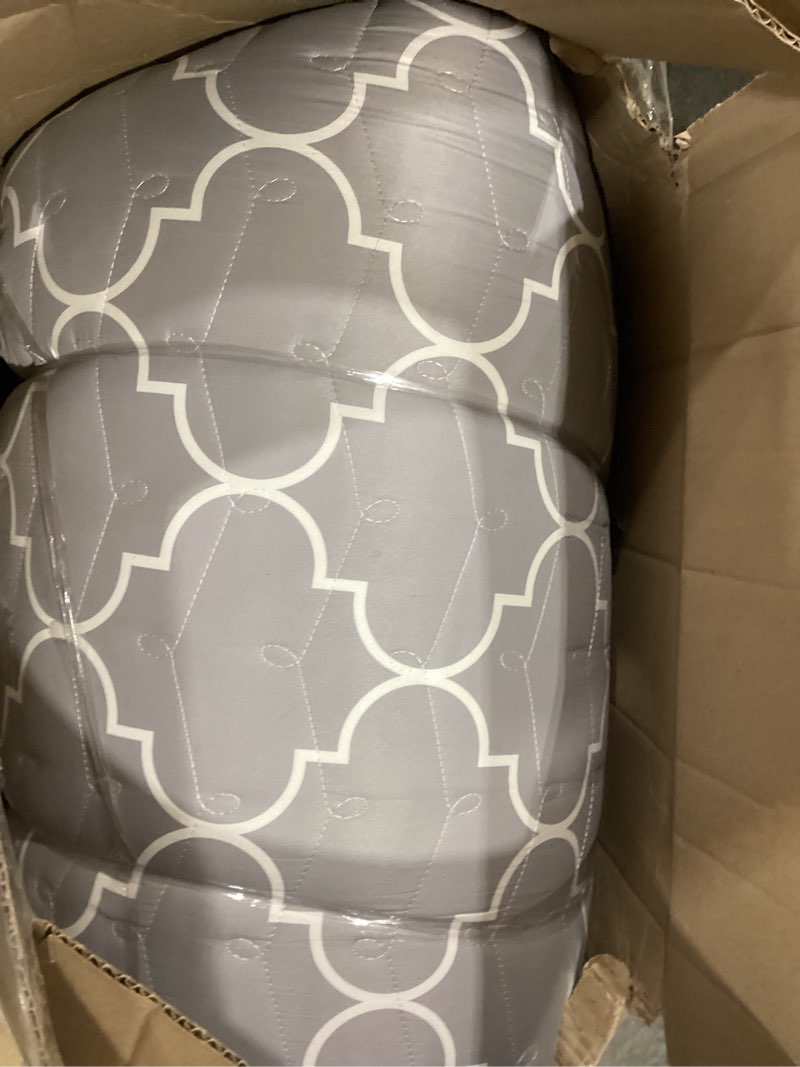 Condition photo showing Good Condition for 6th generation japanese floor futon mattress - extra-thick 9-layer modern futon with 100% high-density foam, portable floor mattress sleeping pad for adults, guest room, dormitory, queen size(60"x80") grey queen(60"x80")