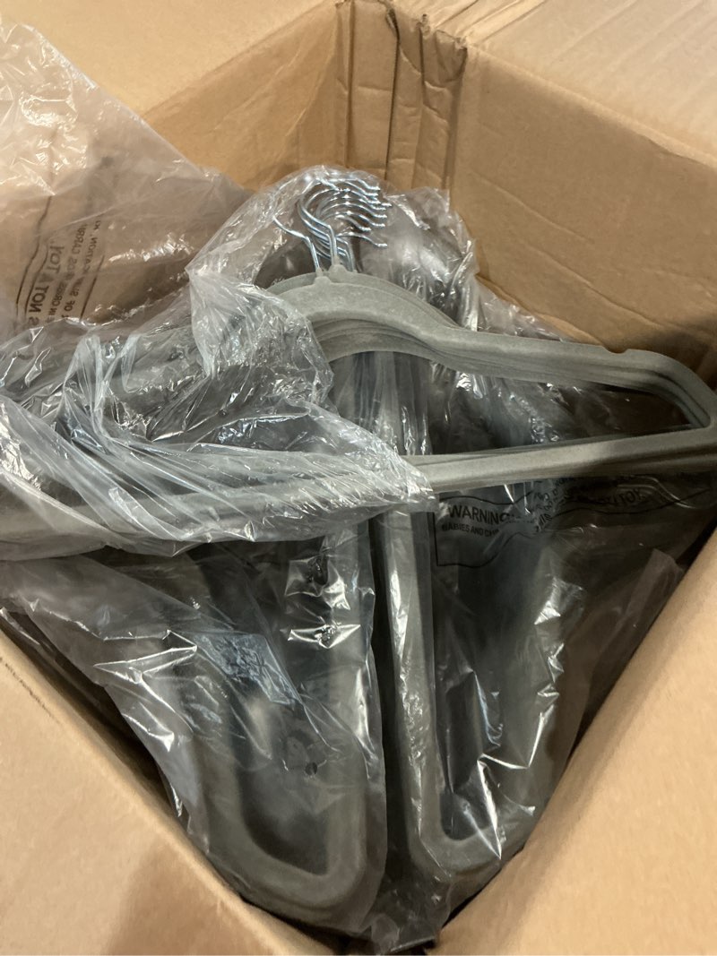 Condition photo showing Good Condition for lifemaster velvet non-slip hangers - 100 pieces non-slip coat hanger set with 360° swivel hook, space-saving, sleek design, keep closet organized, smooth velvet finish, lightweight construction - gray 100 pack gray