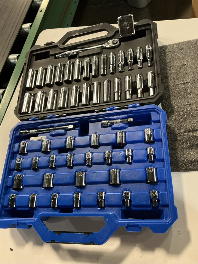 Condition photo showing Good Condition for kobalt 55 -piece metric and standard (sae) mechanics tool set with hard case