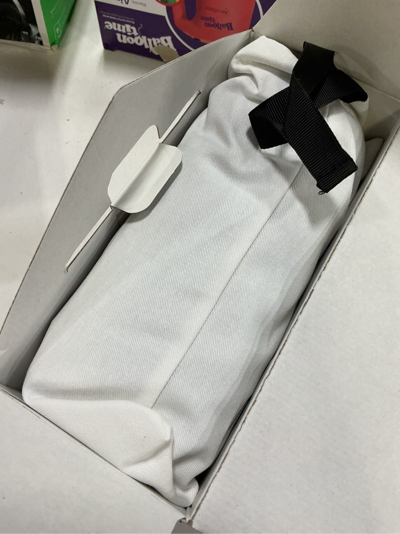 Condition photo showing Good Condition for momcozy baby carrier for newborn to toddler - ergonomic, comfortable and lightweight for babies 7-35 lbs, easy to wear, hands free, enhanced lumbar support