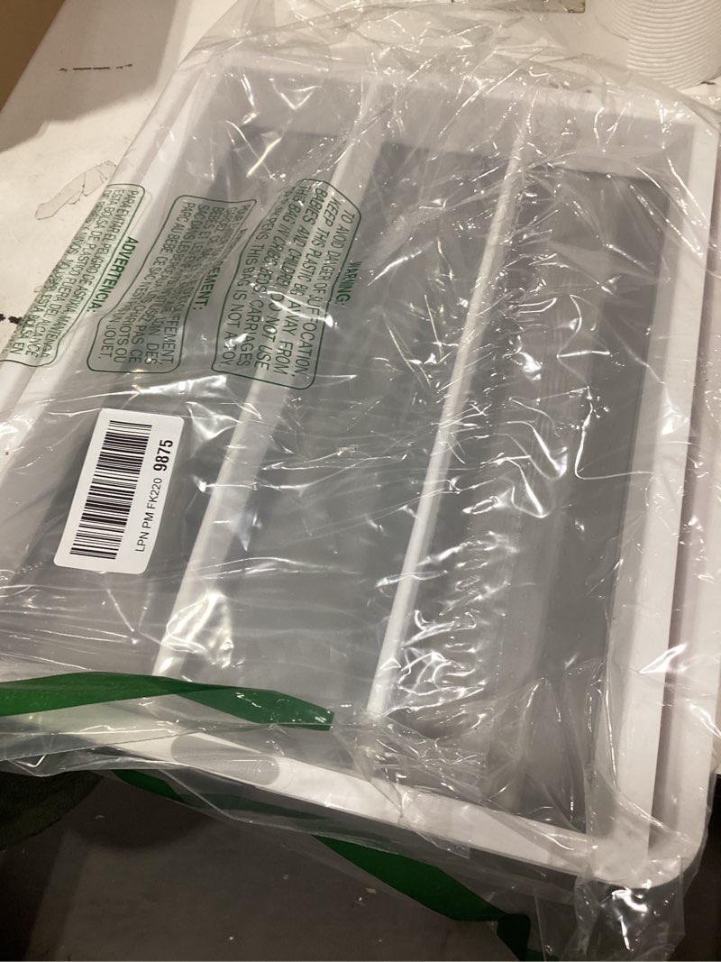 Condition photo showing Good Condition for madesmart Expandable Utensil Tray-White | Classic Collection | 5-Compartments | Kitchen Organizer | Soft-Grip Lining and Non-Slip Rubber Feet | Easy to Clean | BPA-Free