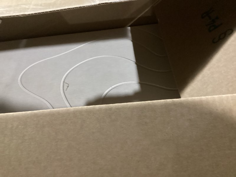 Condition photo showing Good Condition for Extra Large Stone Bath Mat, 31.5 x 19.7 White Diatomaceous Earth Stone Shower Mat for Bathroom, Large Absorbent Bath Mats, Non-Slip Bathroom Floor Mat, Quick Dry, Easy to Clean White 31.5" x 19.7" (Square)