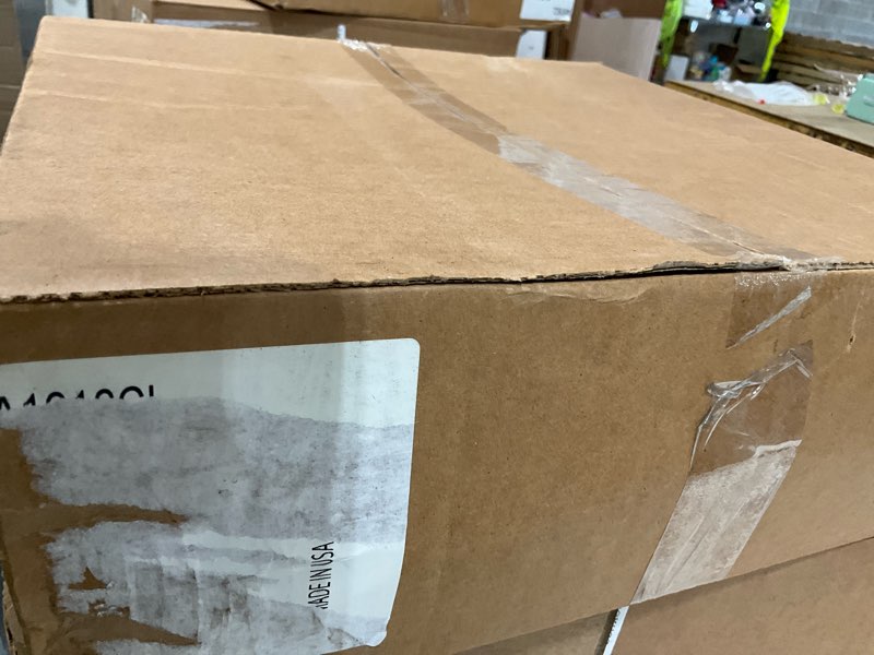 Condition photo showing New/Like New for square clear plastic serving trays