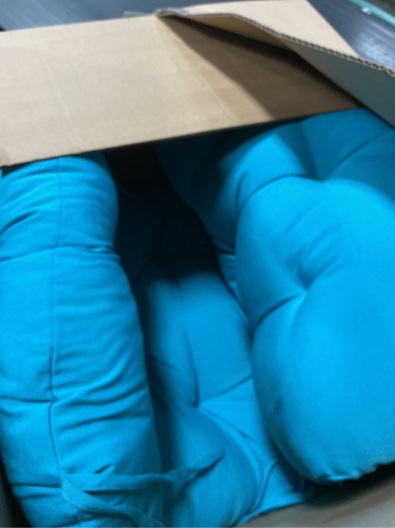 Condition photo showing Good Condition for SIMILAR QILLOWAY Indoor/Outdoor Bench Cushion,51-Inches,(Teal Blue)