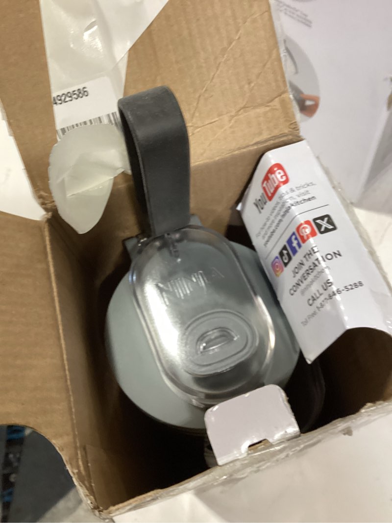 Condition photo showing Good Condition for ninja blast max, portable & personal blender + twist & go, smoothie, blend, ice crush, 3 programs, cordless, 22 oz removable vessel, dishwasher safe, leakproof, grey, bc251gy gray