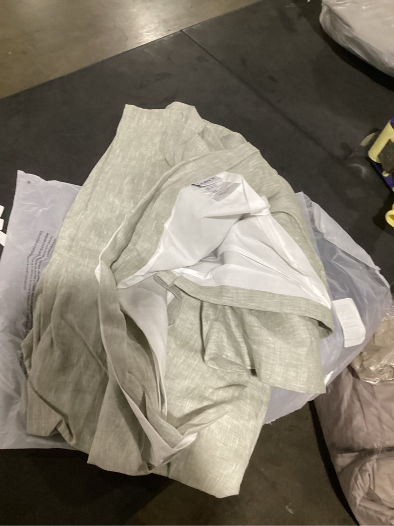 Condition photo showing Good Condition for european linen curtain 48”x96”