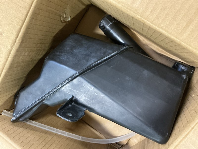 Condition photo showing Good Condition for Dorman 603-875 Non-Pressurized Coolant Reservoir with Cap Compatible with Select Chevrolet Models