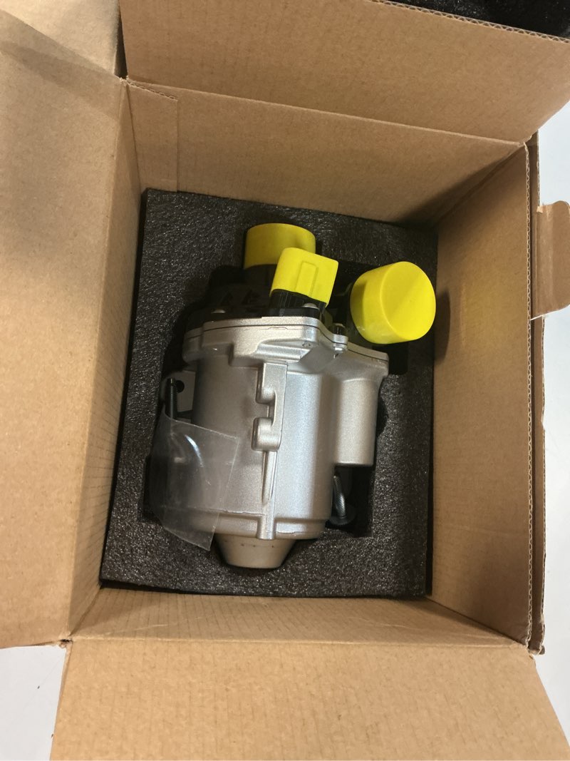 Condition photo showing New/Like New for wflnhb electric engine water pump bolts and thermostat 11537549476 replacement for 640i 740i 740li x1 x3 x4 x5 x6 z4 3.0l l6 11517632426