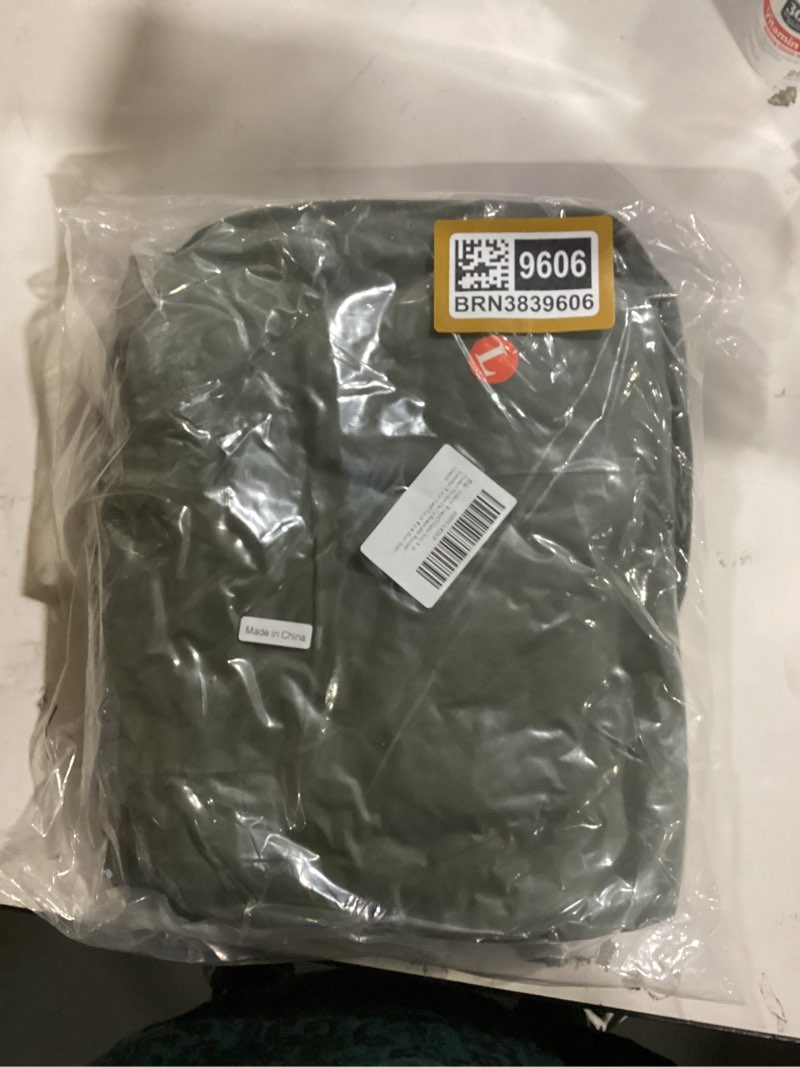 Condition photo showing New/Like New for Women'S Puffer Vest With Pockets Thicken Zip Up Removable Hooded Sleeveless Winter Stand Collar Warm Gilet Large Army Green